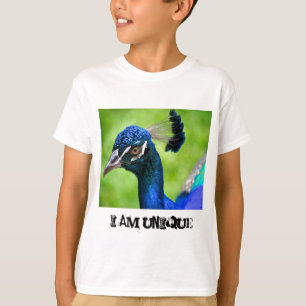 私はユニークな孔雀の子供の軽いティーです Tシャツ