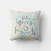 私はユ信じニコーンと人魚の海の青で クッション (正面)