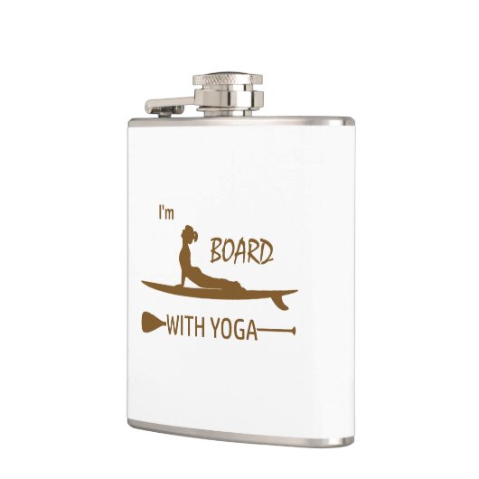 私はヨガと一緒に乗っている フラスク (左)