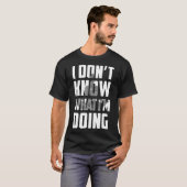 私はヨガをしているのか分からない Tシャツ (正面フル)