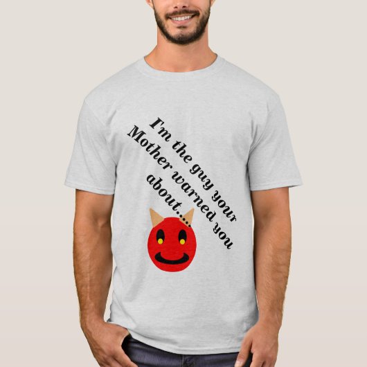 私はライト・ノベルティの警告お母さんです Tシャツ (正面)