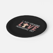 私はラブマッシュルームを自由に食べる ペーパープレート (アングル)