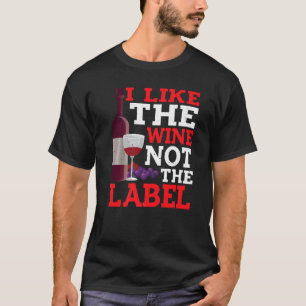 私はラベルではなく、ワインが好き – プレミアム Tシャツ