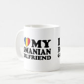 私はルーマニア人のガールフレンドが大好き コーヒーマグカップ (正面左)