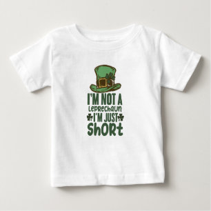 私はレプレチョーンではないImちょうど短いSt patricks day ベビーTシャツ