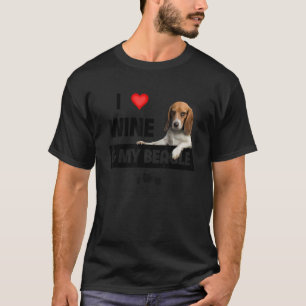 私はワインと私のビーグル母のパパ狩り犬Dr. Tシャツ