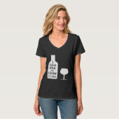 私はワインを飲み、私はワインのティーおもしろいを知っている Tシャツ (正面フル)
