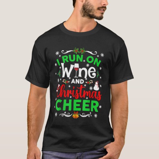 私はワ走インとクリスマス応援のワインおもしろい愛好家 Tシャツ (正面)