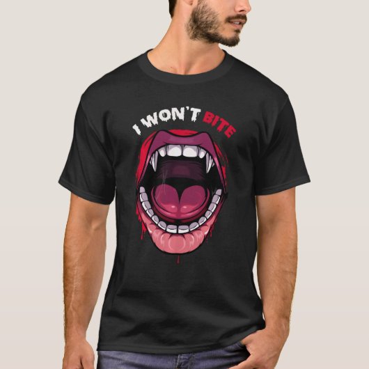 私はヴァンパイア歯赤い唇を噛まない怖い怪物 Tシャツ (正面)