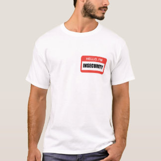 私は不安全です Tシャツ