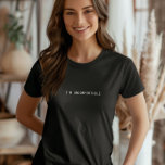 私は不快Tee、ミニマリストの社会的不安 Tシャツ<br><div class="desc">私はTシャツが気まずい。内向的な人や社会的な不器用な人に賛美は素晴らしい贈り物だ。</div>