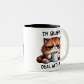 私は不機嫌だ、猫を扱う ツートーンマグカップ (正面右)