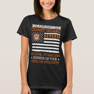 私は不機嫌なオールドコーストガード退役軍人退役軍人 Tシャツ