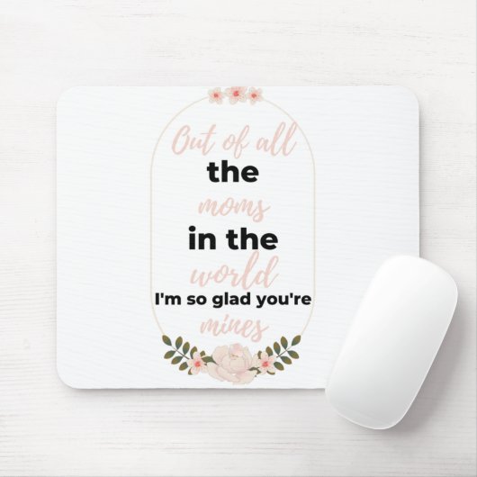 私は世界中のママの中で本当に嬉しい黒だ マウスパッド (マウス)