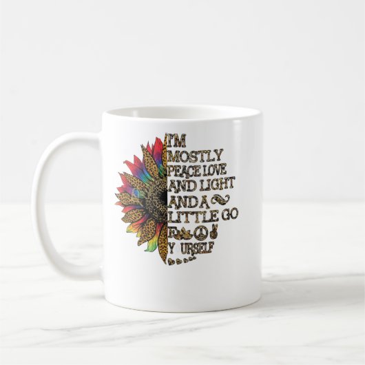 私は主に平和の愛の光を行く女性ヨガサンフロー コーヒーマグカップ (左)
