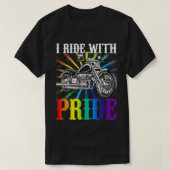 私は乗ってプライドゲイバイクもしくは自転車に乗る人レインボーバイクlov tシャツ (デザイン正面)