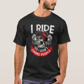 私は乗るので人を窒息させないおもしろいバイクもしくは自転車に乗る人 Tシャツ (正面)