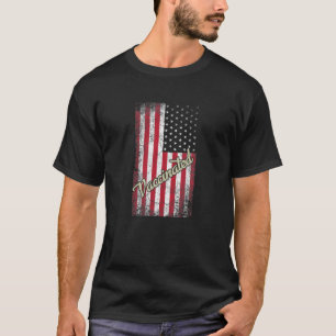 私は予防接種された愛国的なアメリカ国旗として識別4 Tシャツ