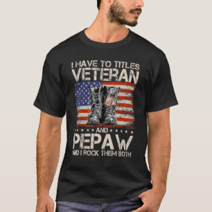 私は二つのタイトル退役軍人とPepawを持っている私はロック Tシャツ