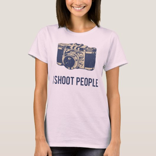 私は人々の写真撮影のカメラを撃ちます Tシャツ (正面)