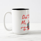 私は人を撃つのに金を払わおもしろいれる ツートーンマグカップ (左)