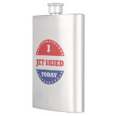 私は今日はジェット機で滑った フラスク (左)