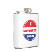 私は今日は空いた フラスク (右)