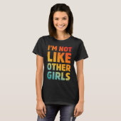 私は他の女の子と違います Tシャツ (正面フル)