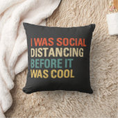 私は以前から社会的に距離を置いていたカッコいい クッション (ブランケット)