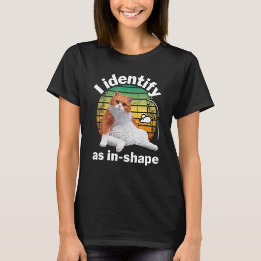 私は体型の良いチャンクです 私は痩せていると主張します Tシャツ (正面)