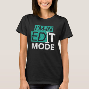 私は体編集モードジムグラフィックデザイナートレーニング Tシャツ