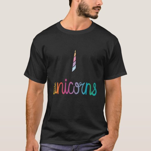 私は信じユニコーン Tシャツ (正面)