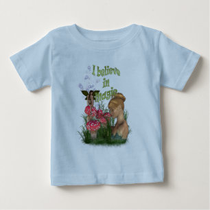 私は信じ魔法のベビーTシャツを着ている ベビーTシャツ