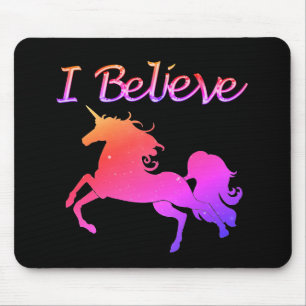 私は信じUnicorns Sparkly Pink Unicornに マウスパッド