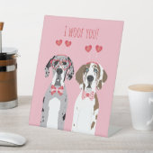 私は偉大なダン犬ピンクの赤を愛している 台座サイン (インサイチュ)