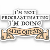 私は先延ばしではない – 私はサイドクエストをしている シール (正面)