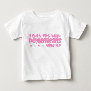 私は共和党員が私を握るとだけ叫びます ベビーTシャツ