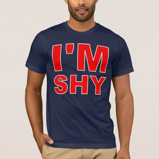 私は内気です Tシャツ (正面)