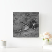 私は勇気がある君はどうだ？子猫とワニ スクエア壁時計 (ホーム)