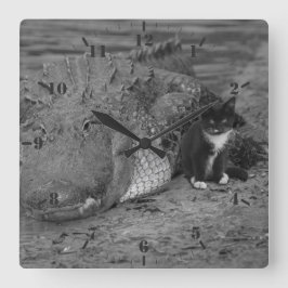 私は勇気がある君はどうだ？子猫とワニ スクエア壁時計