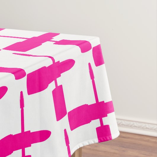 私は化粧の口紅のマスカラの化粧品のショッキングピンクを愛します テーブルクロス (インサイチュ)