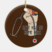 私は医療従事者であることが大好き セラミックオーナメント (裏面)