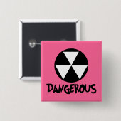 私は危険なボタン 缶バッジ (正面&裏面)