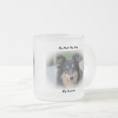 私は友達のマグカップを口にしゃべる。 フロストグラスマグカップ (正面右)