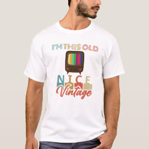 私は古い素敵なヴィンテージテレビの男性の女性おもしろい Tシャツ