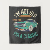 私は古くはないヴィンテージクラシックカーだ タペストリー (正面)
