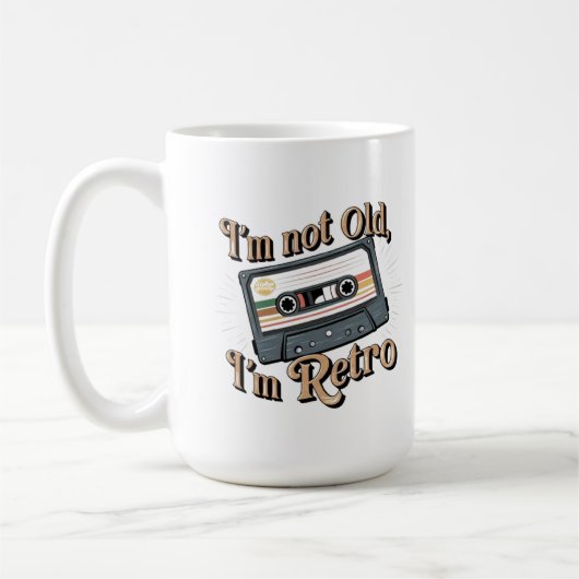 私は古くはない、私はレトロ コーヒーマグカップ (左)