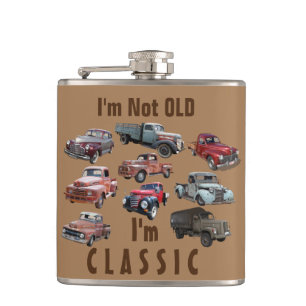 私は古くはない、私は古い車クラシック車の男性のギフトである フラスク