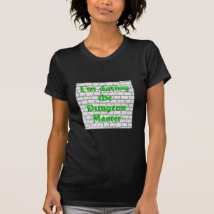 私は地下牢のマスターに日付を記入しています Tシャツ