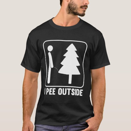 私は外のキャンプを覗く Tシャツ (正面)